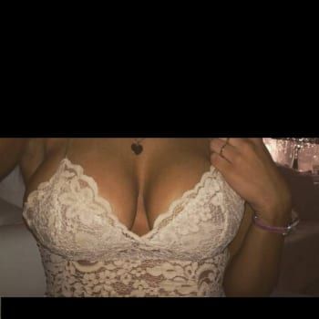 Sixtine - Sextreff in Steigra Profil von Sixtine, 40 Jahre, Sextreff in Steigra (Sachsen-Anhalt)